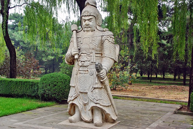 statue-ming